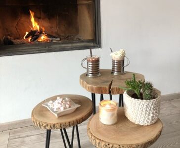 Guéridons rondins de bois massif