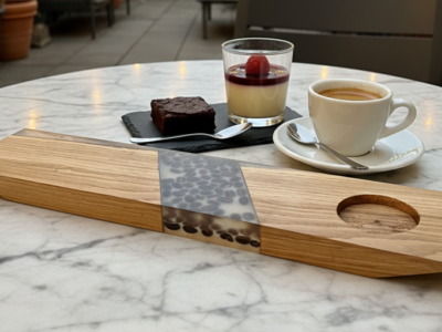 Planche apéritive bois et résine – Café